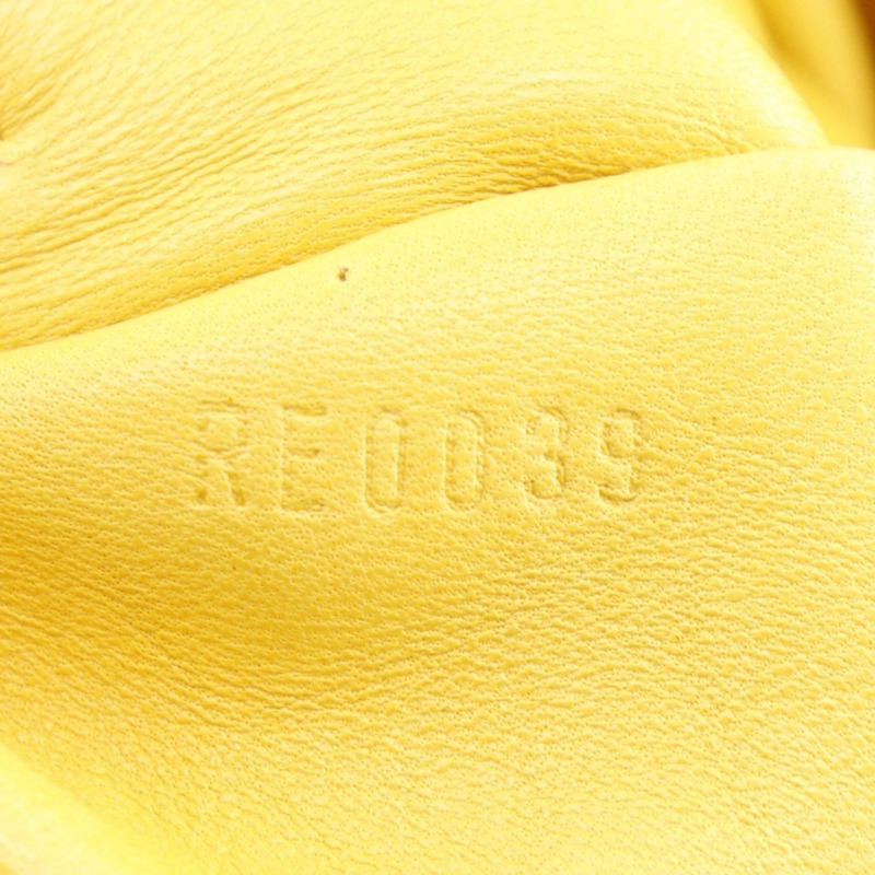 Louis Vuitton African Queen 手拿包，提花 Monogram 緞面，2009 年款，棕色，RE0039，A5 尺寸，磁扣，女士款。-18