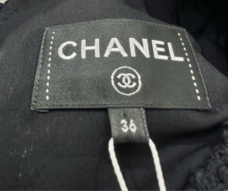 ⭐️ Chanel Top 上衣外套 ⭐️ Chanel 春夏系列薄款粗花呢上衣外套,F36,前后两穿,高腰短款-2