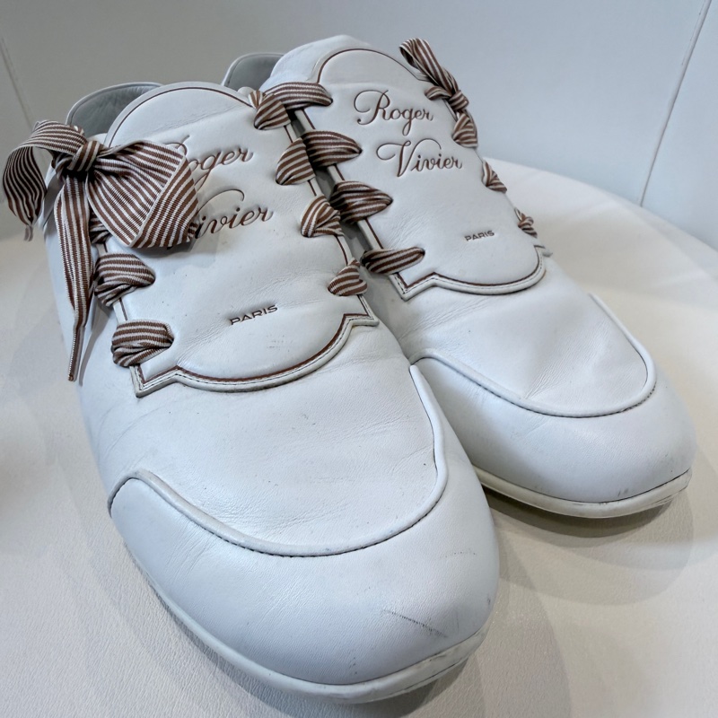 Roger Vivier✨RV女鞋蝴蝶結綁帶運動鞋休閒鞋小白鞋 #38.5-6