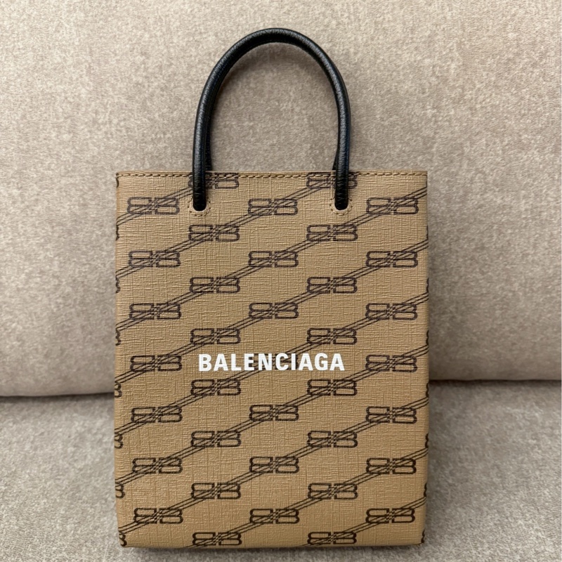 巴黎世家 卡其手機包-0