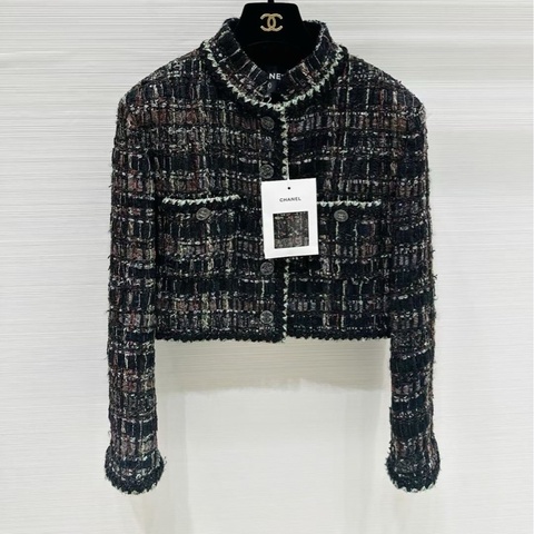 ⭐️ Chanel Jacket 外套