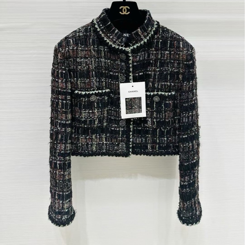 ⭐️ Chanel Jacket 外套 ⭐️ Chanel 25A高级手工坊编织外套,F38,全新,专柜12w左右,多彩的格纹经典高端,适合各种场合,小高腰的设计拉长比-0