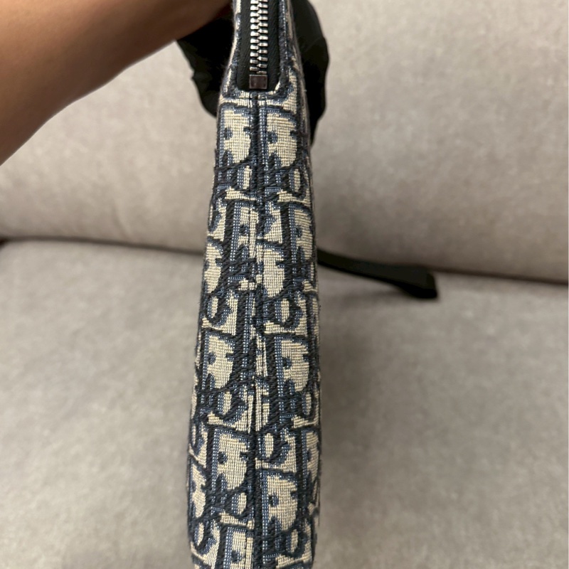 DIOR老花大手拿包-2