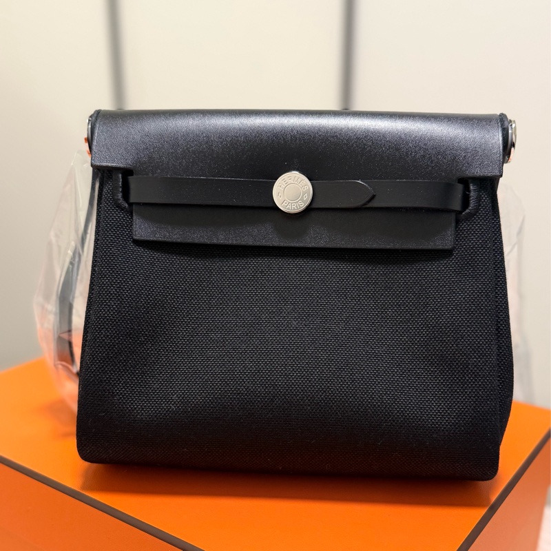 Hermes 愛馬仕 Mini Herbag 黑銀 stamp G-1