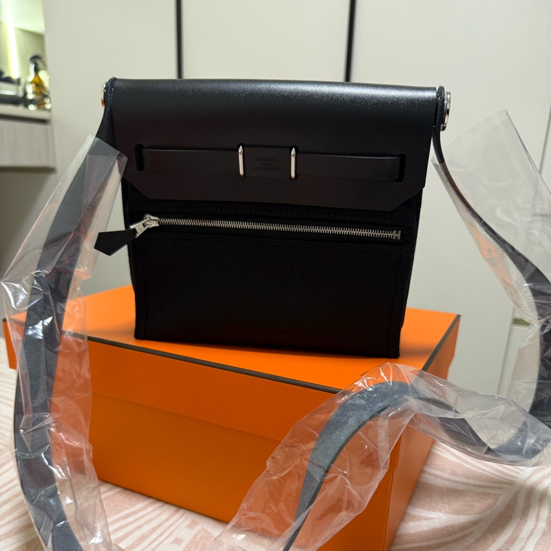 Hermes 愛馬仕 Mini Herbag 黑銀 stamp G-2