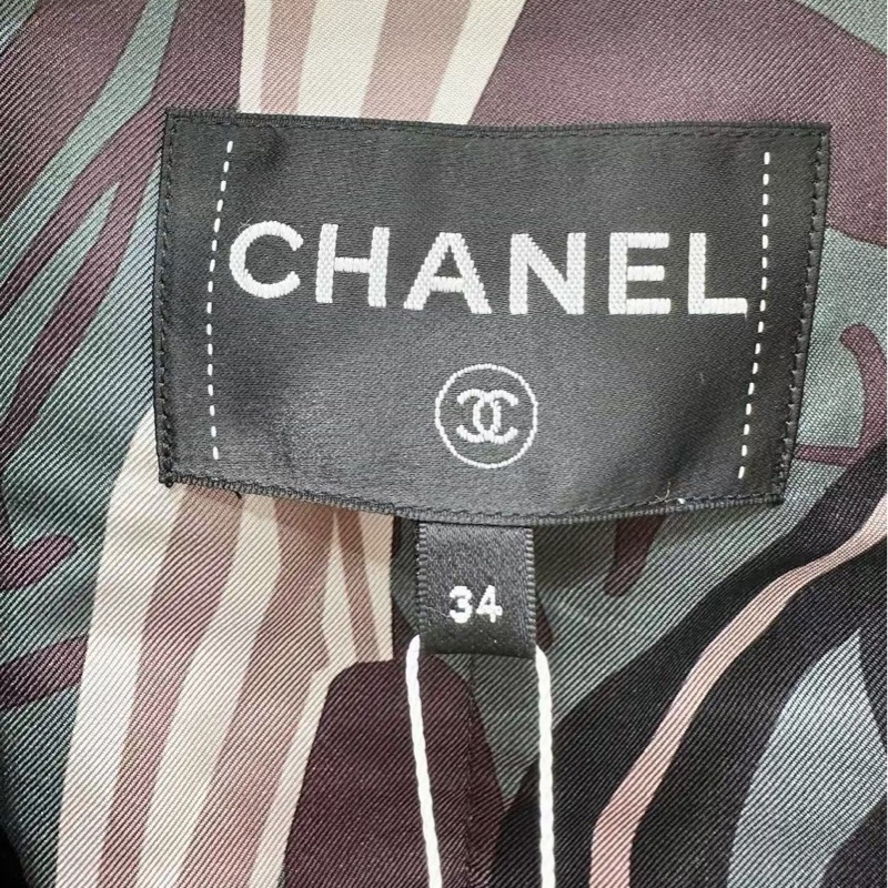 ⭐️ Chanel Jacket 外套 ⭐️ Chanel 23A权志龙同款绿色格纹外套，F34，配件齐全，重工串珠包，爆款-1