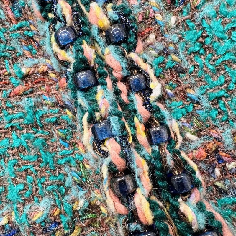 ⭐️ Chanel Jacket 外套 ⭐️ Chanel 23A权志龙同款绿色格纹外套，F34，配件齐全，重工串珠包，爆款-4