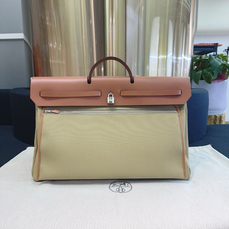 閒置Hermes愛馬仕herbag50軍綠色帆布拼原色皮-3