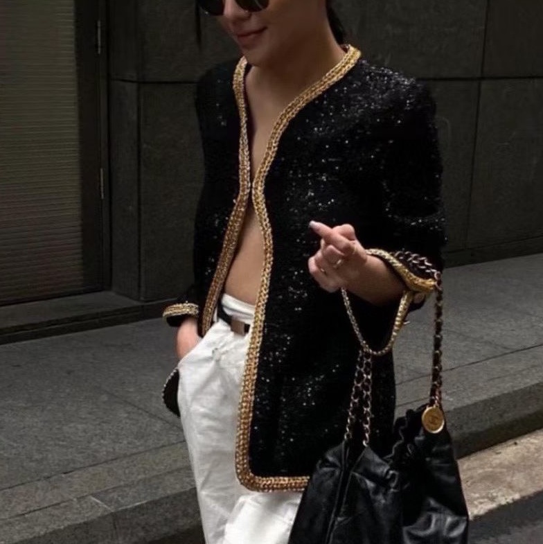 ⭐️ Chanel Jacket 外套 ⭐️ chanel F36,城堡系列手工坊粗花呢编织外套,专柜7w十,经典版型。不过时款。耐穿耐看-6