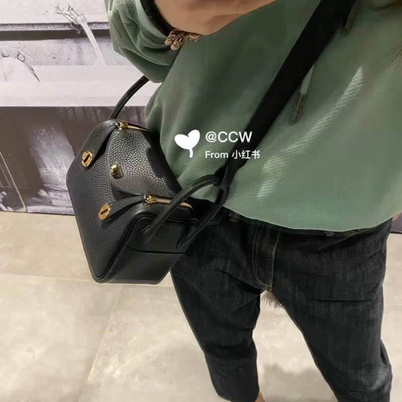 愛馬仕 Hermès mini lindy 一代 黑色金釦-3