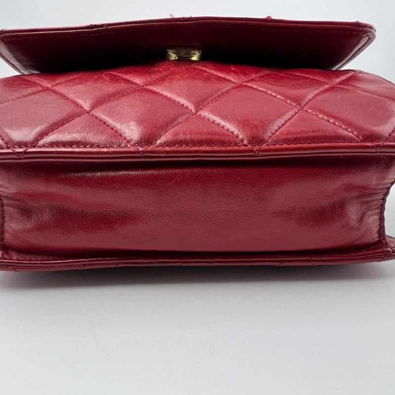 Chanel Vintage 紅金圓扣菱格鍊條包-9