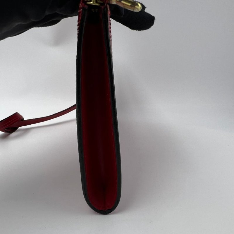 Louis Vuitton Epi 水波紋紅色麻將包-3