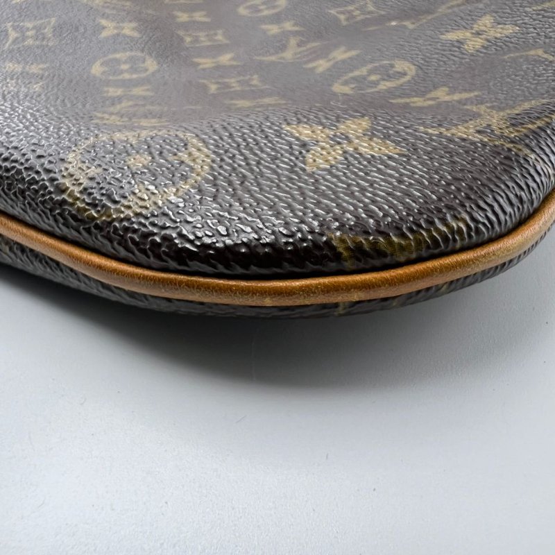 Louis Vuitton Pochette Bosphore 老花斜挎包-7
