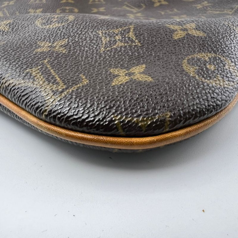 Louis Vuitton Pochette Bosphore 老花斜挎包-10