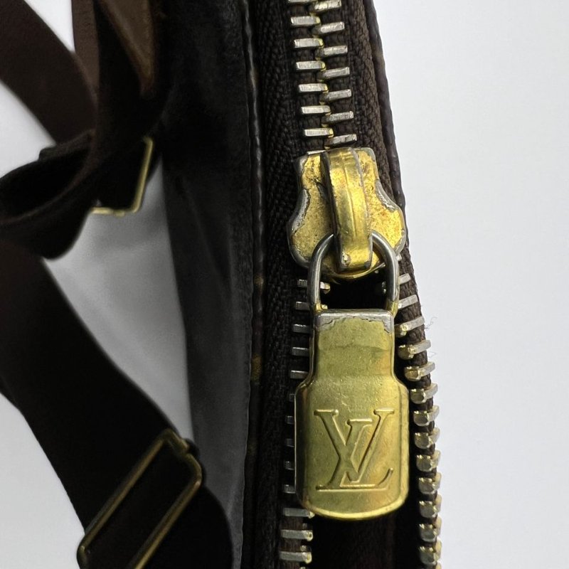 Louis Vuitton Pochette Bosphore 老花斜挎包-13