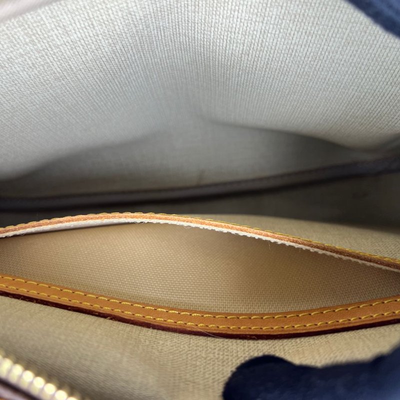 Louis Vuitton 老花記者包-12