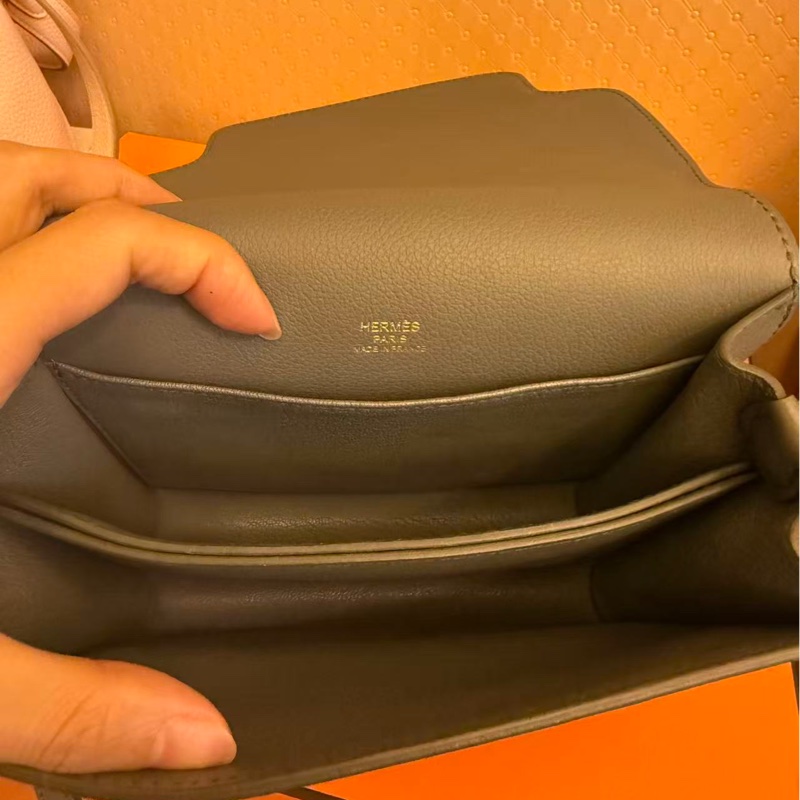 🌈Hermes💚Mini Roulis💚杏仁綠金扣🌈98新🌈🌟Evercolor皮🌟Stamp U🌟miniroulis🌟roulis🌟豬鼻子🌟愛馬仕🌟-1