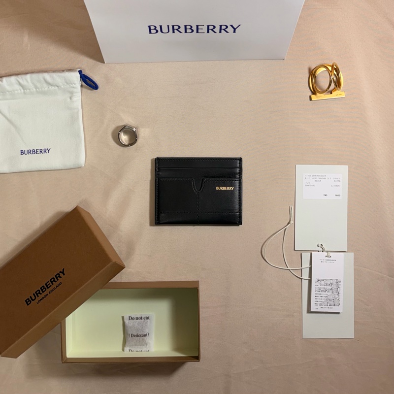 🎁全新盒裝 送禮首選 2025 新款 Burberry 巴寶莉 黑金戰馬皮革5卡名片夾/卡夾-2