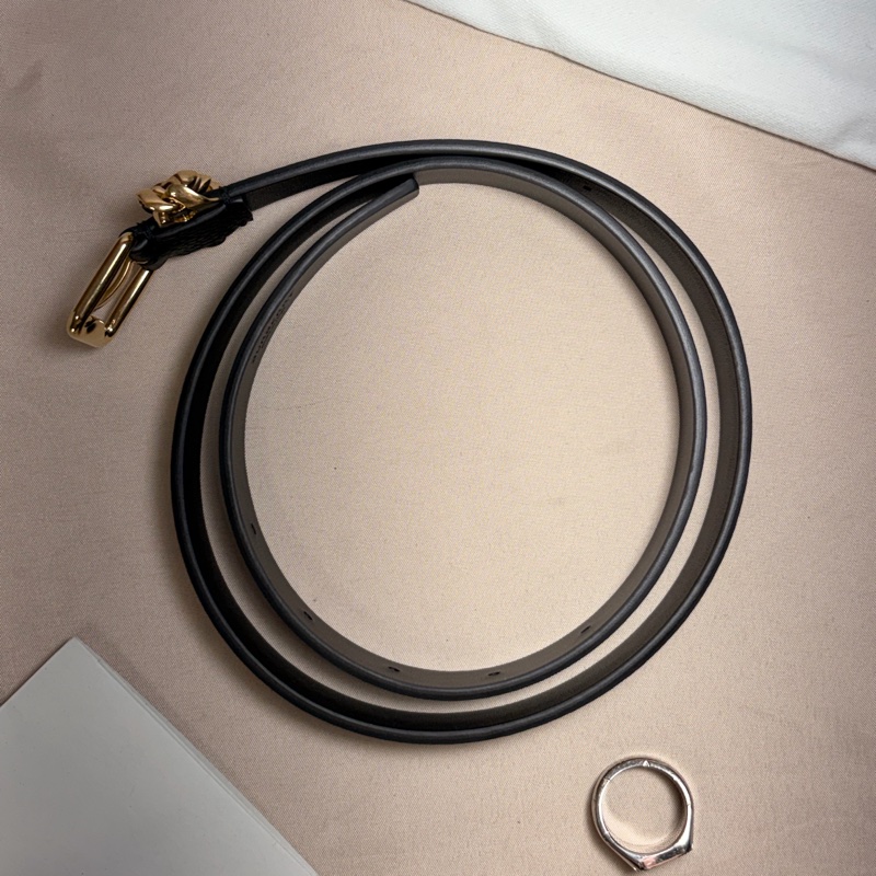 ‼️全台最甜 🎁全新盒裝 Burberry 巴寶莉 2024 超美黑金皮帶(原價16500)-7