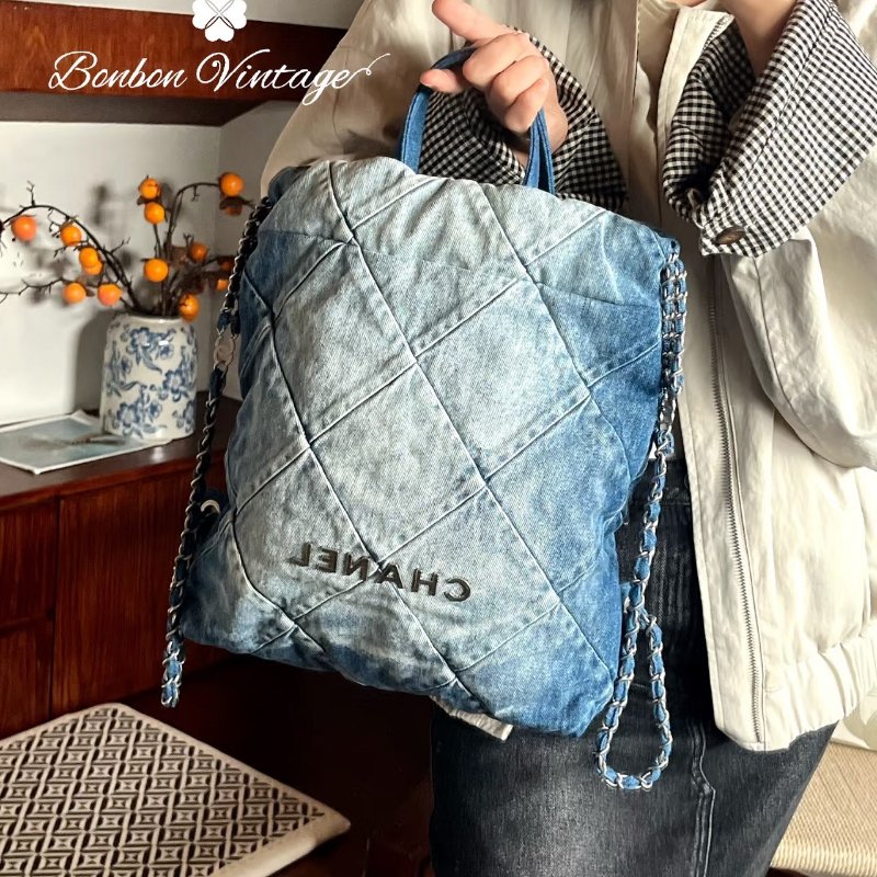 CHANEL 藍色牛仔22bag後背包32*34*8 99新配件盒子 塵袋-0
