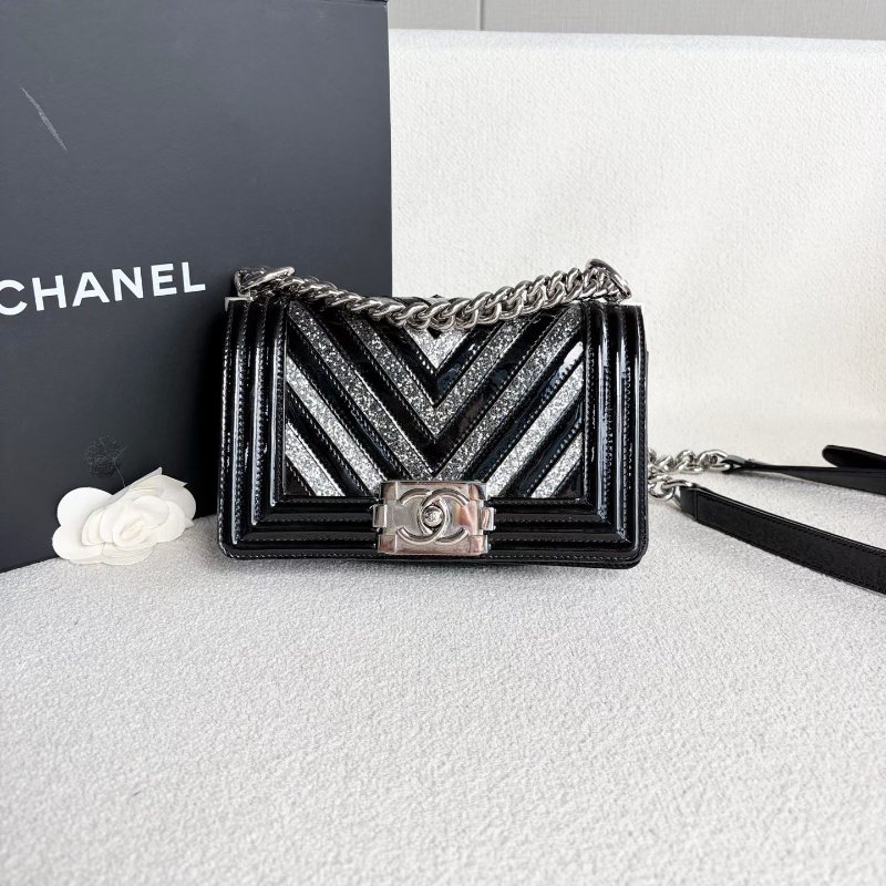 Chanel 亮片拼漆皮V紋Leboy小號 黑銀 20*13*5.5 98新配件塵袋-7