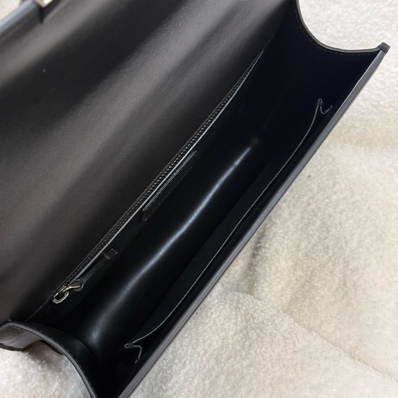 Dior蒙田30 限量黑釦-11