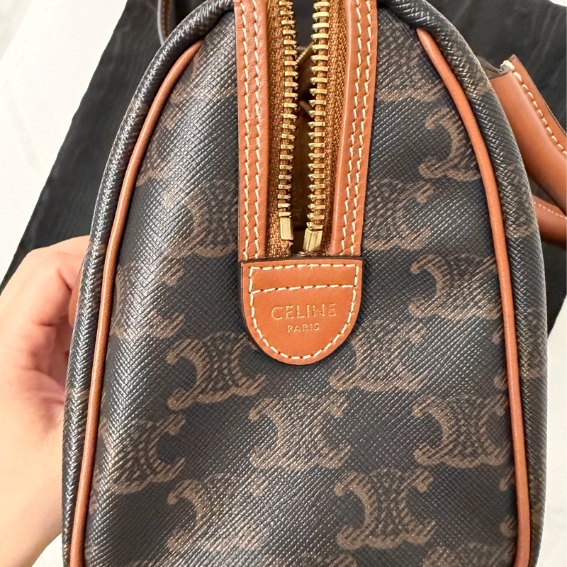 CELINE 標誌印花小號波士頓包-12