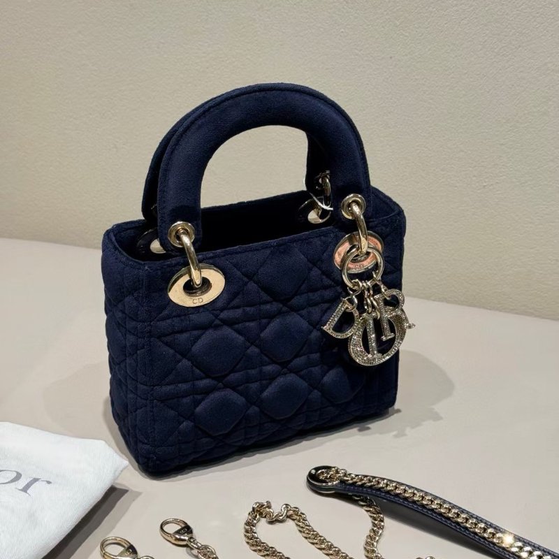 Dior 鑽扣 絲絨 lady黛妃金色滿鑽字母 17*5*15cm 99新配件肩帶 塵袋-1