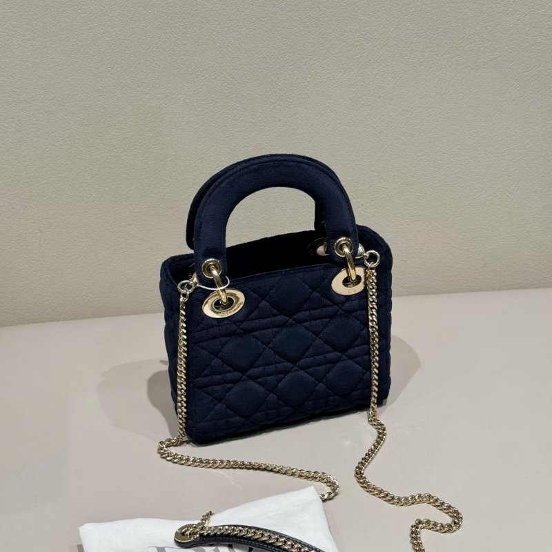 Dior 鑽扣 絲絨 lady黛妃金色滿鑽字母 17*5*15cm 99新配件肩帶 塵袋-5