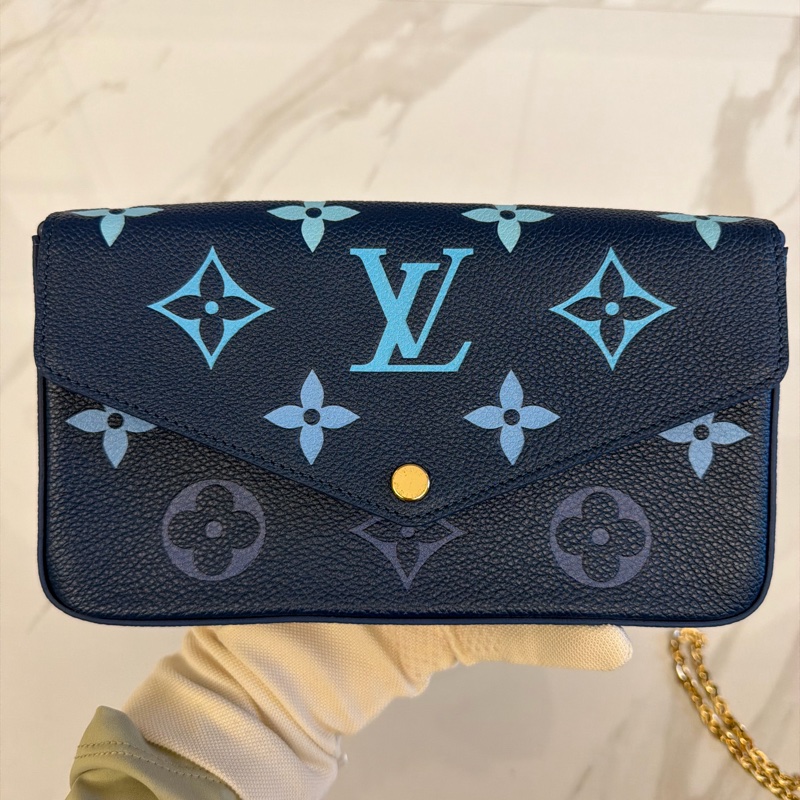 LV Felicie Pochette Monogram壓花-0