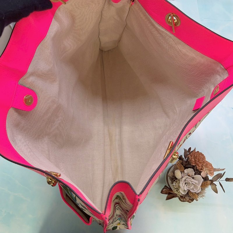 GUCCI Rajah Flora螢光粉大型托特包-4