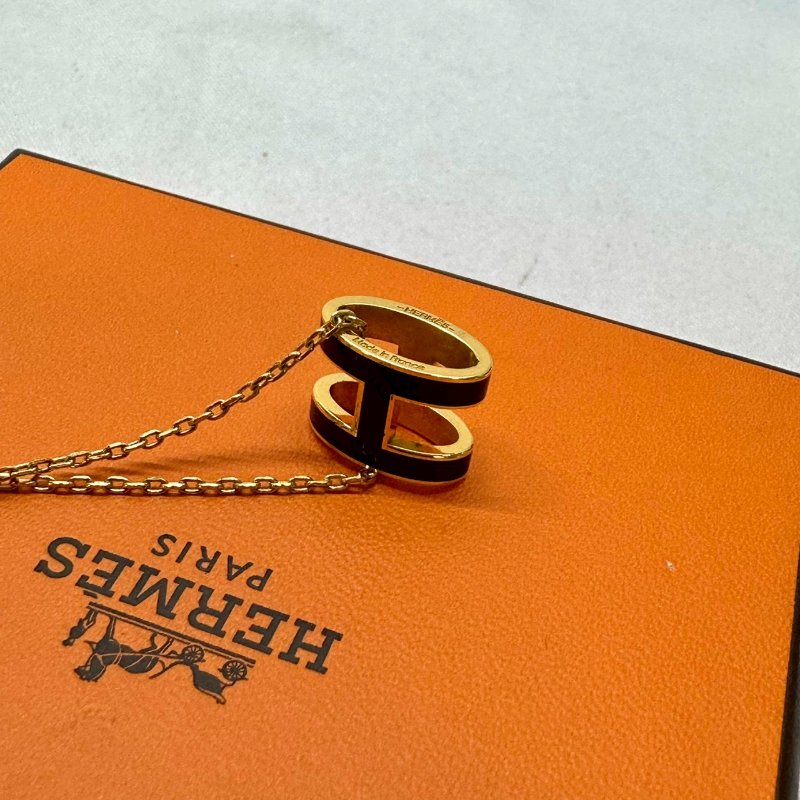 HERMES Pop H黑金立體簍空墜鍊-4