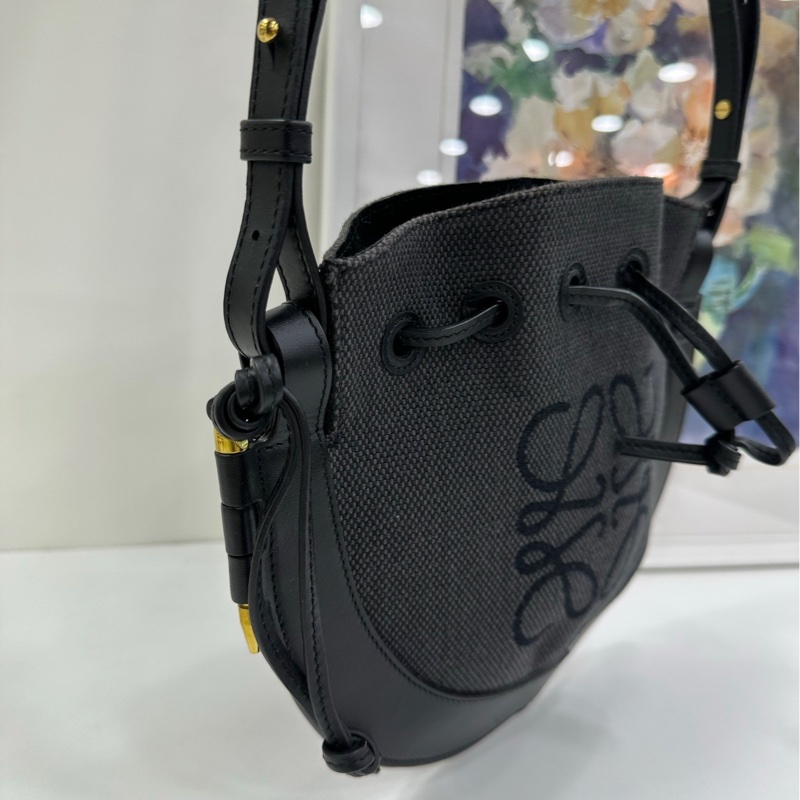 loewe 羅意威 horseshoe 馬蹄包(飛碟包)-3