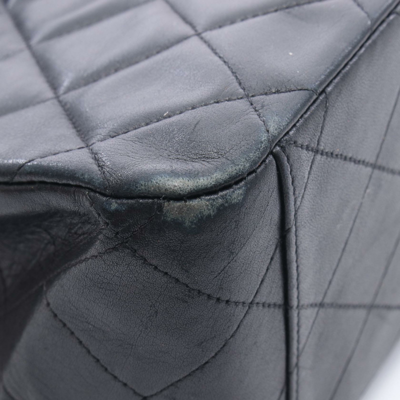 香奈兒 Jumbo Matelasse 34 單翻蓋鏈條肩背包，羊皮，黑色，金色五金，二手-10