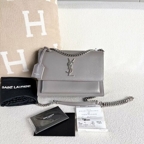 YSL Sunset日落包中號 灰色 銀扣  22*16*7 98新配件購證 塵袋