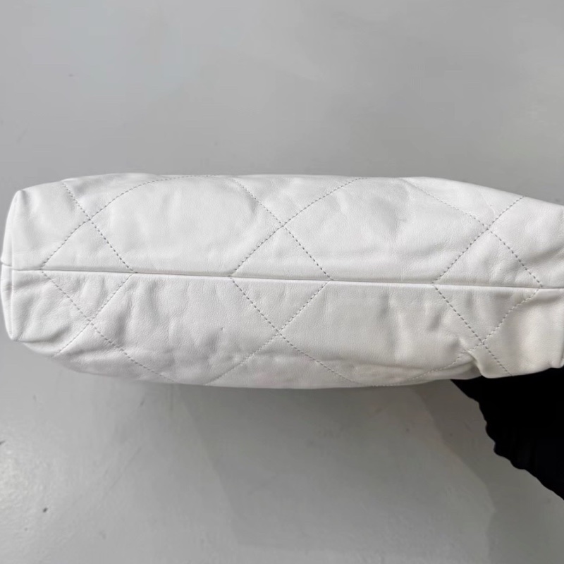 CHANEL香奈兒22Bag小號 附:同色系小包 白金垃圾袋 芯片款-17