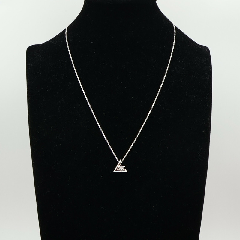 LOUIS VUITTON 18K白金Volt One鑽石項鍊-8