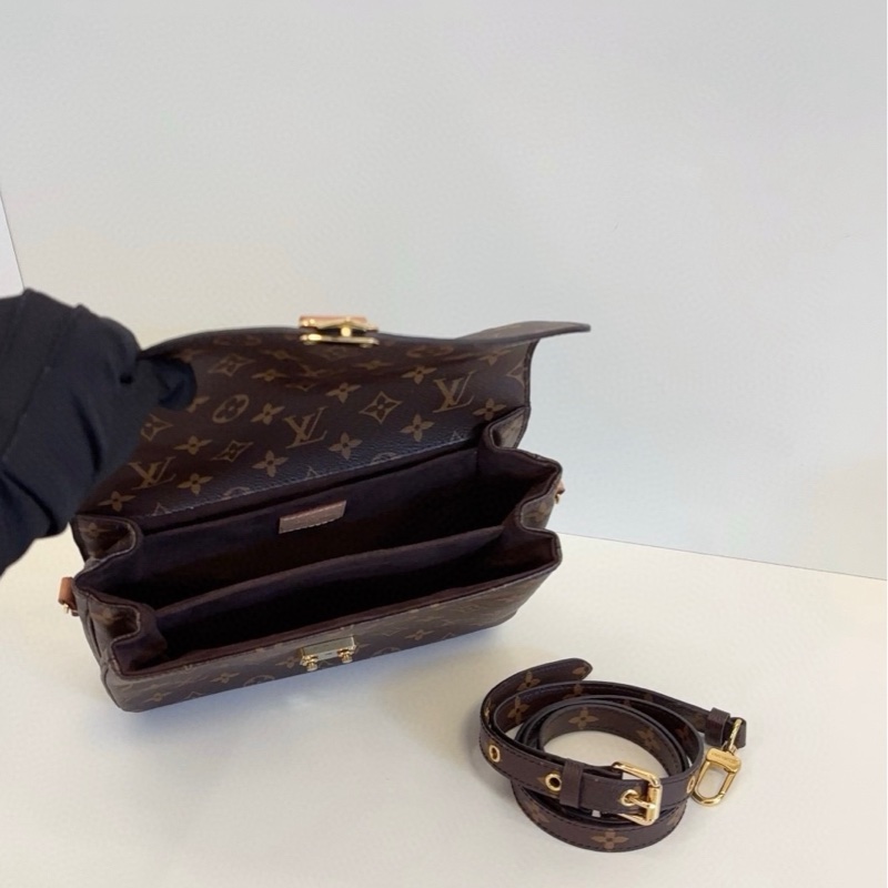 LV 路易威登 Metis 老花郵差包經典-6