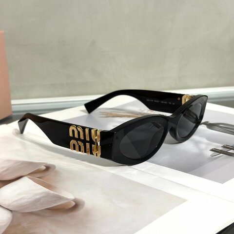 Miu Miu Glimpse 11W太陽眼鏡 - 深灰