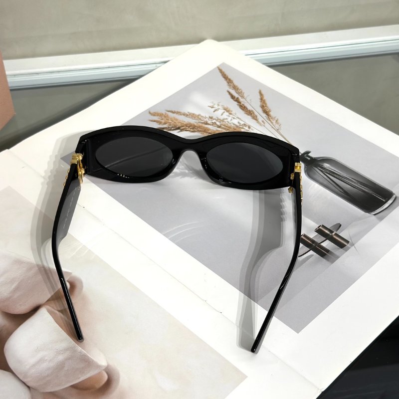 Miu Miu Glimpse 11W太陽眼鏡 - 深灰-7