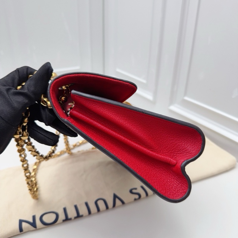 LV Victoire 維多利亞 老花金珠鏈條包-5