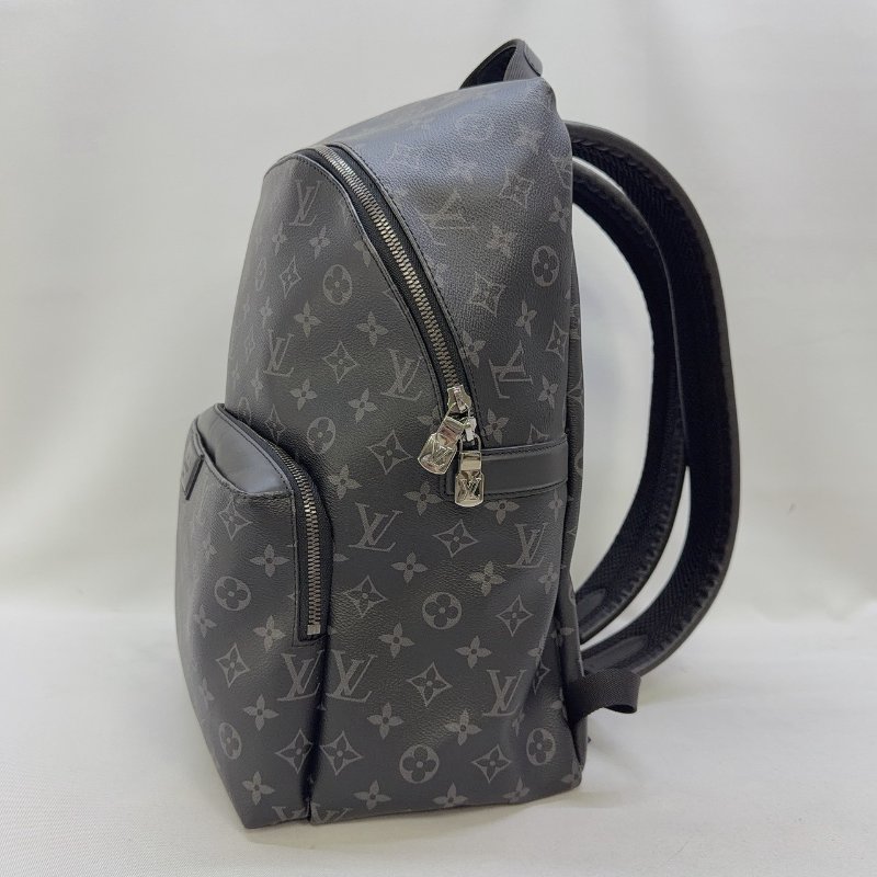 LV Discovery PM黑花雙肩後背包-2