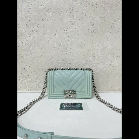 Chanel small Leboy 
馬卡龍藍荔枝皮斜紋小號