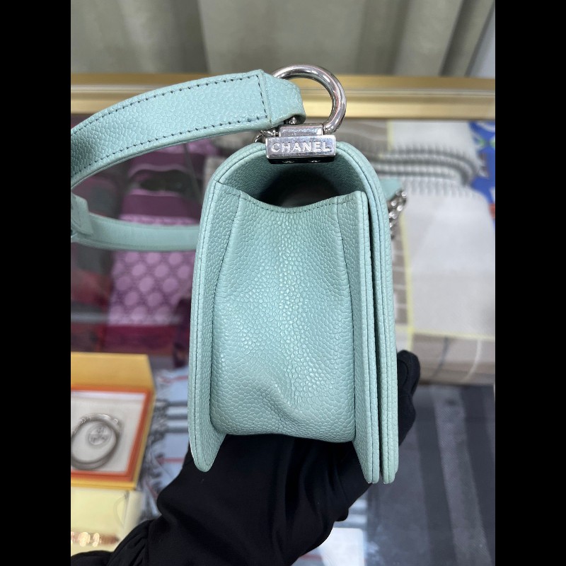 Chanel small Leboy
馬卡龍藍荔枝皮斜紋小號-3