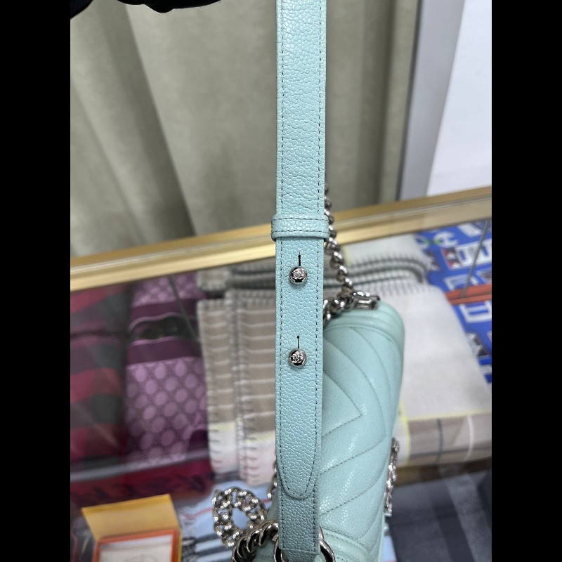 Chanel small Leboy
馬卡龍藍荔枝皮斜紋小號-12