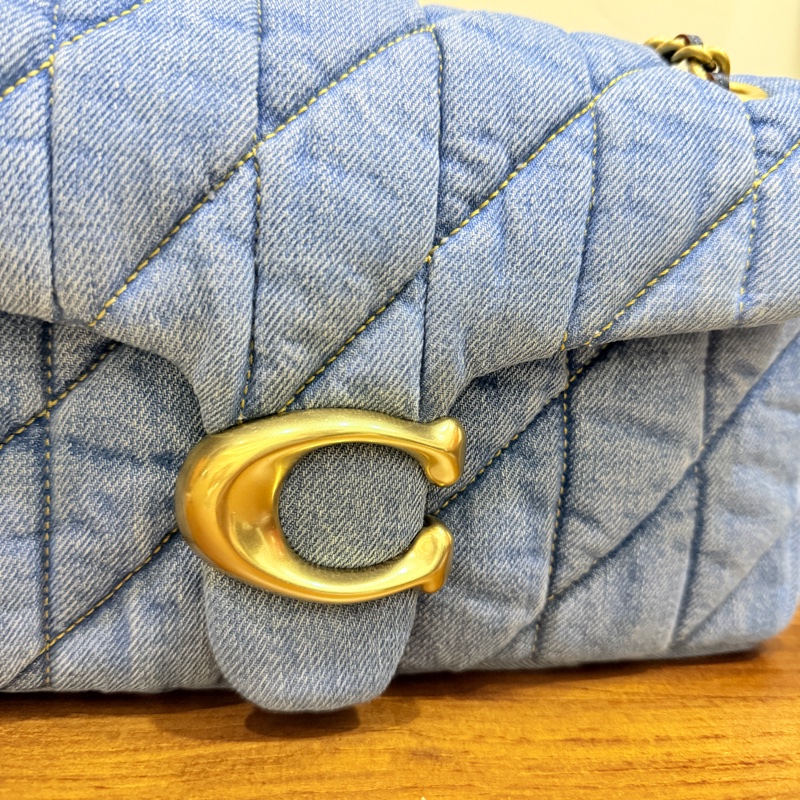 未使用品✨COACH TABBY 26 絎縫單肩手袋 牛仔翻蓋包-3