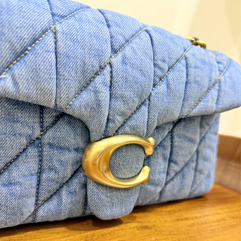 未使用品✨COACH TABBY 26 絎縫單肩手袋 牛仔翻蓋包-42