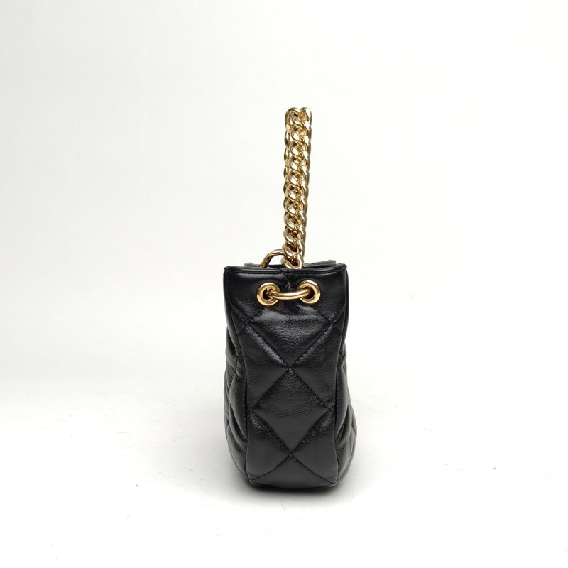 CHANEL 22B復古hobo流浪包小號黑色羊皮晶片開金扣肩背包-1