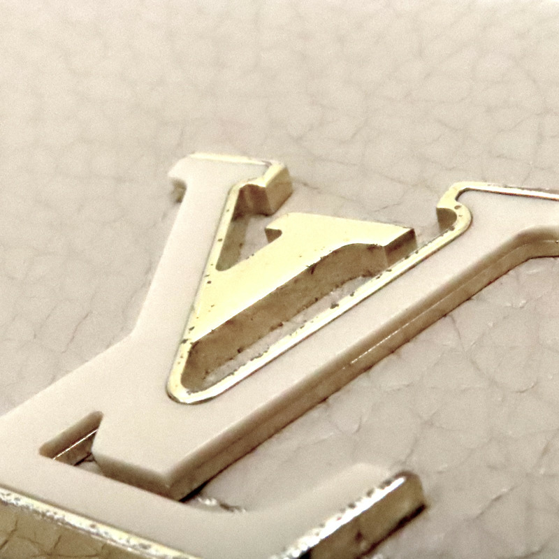 灰色 牛皮 Capucines 三折中夾【LOUIS VUITTON LV 路易威登】 M62159-5