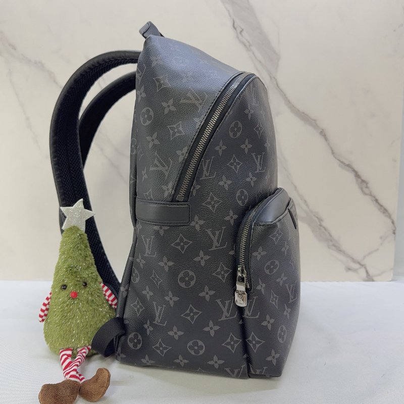 LV Discovery PM黑灰雙肩後背包-3